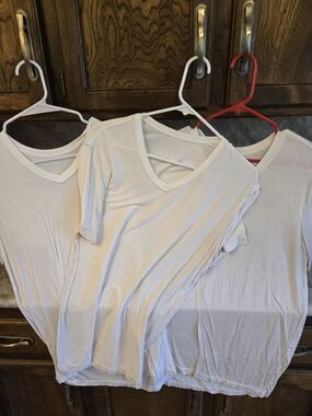 3 X Men’s White V-Neck Short Sleeve Tee - Classic Everyday Staple